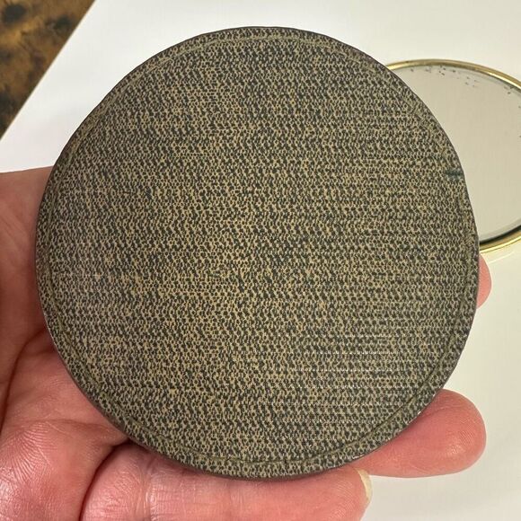 FENDI FF Vintage Mirror Case With Hand Mirror - Picture 3 of 9